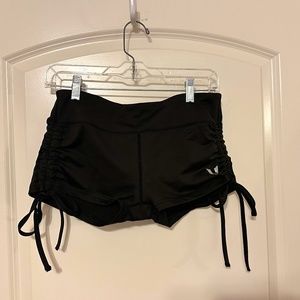 Firm Abs Adjustable Black Booty Shorts for Hot Yoga - Size M